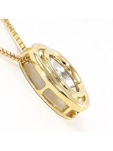 Unbranded Platinum (PT) and yellow gold (YG) necklace with a 0.08ct diamond, includes certificate of authenticity, weighs 4.7g, is 40cm long. It in like-new condition. (view 2)