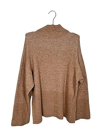 Cuyana Oversized Alpaca Wool Sweater Turtleneck Sweater (view 2)