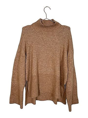 Cuyana Oversized Alpaca Wool Sweater Turtleneck Sweater (view 1)