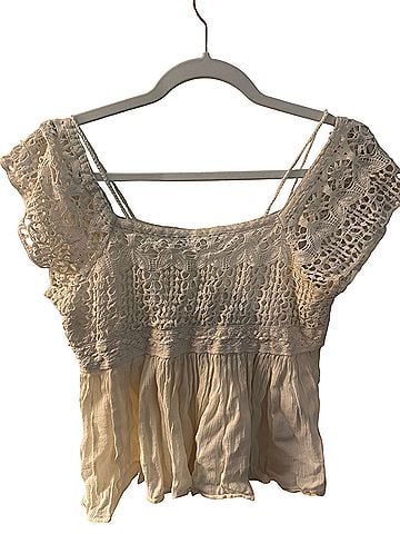 American Eagle Outfitters Short Sleeve Blouse (view 2)