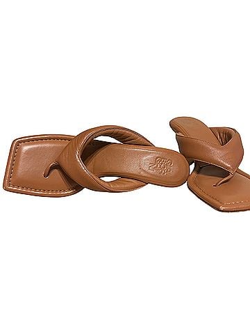 GIABORGHINI Heels (view 1)
