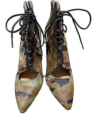 Banana Republic Heels (view 2)