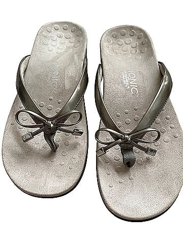 Vionic Vionic  Flip Flops (view 2)