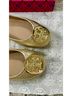 Tory Burch 100% Leather Gold Flats Size 6 - photo 12
