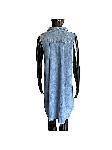 Alice + Olivia Casual Dress (view 2)