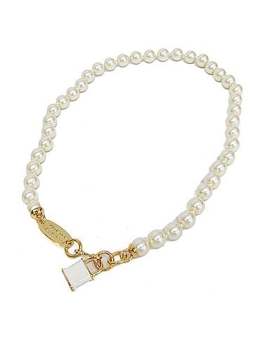 Vivienne Westwood Vivienne Westwood Cadena Charm Artificial Pearl,Metal Artificial Pearl Women's Necklace (Gold,Off-white) (view 2)