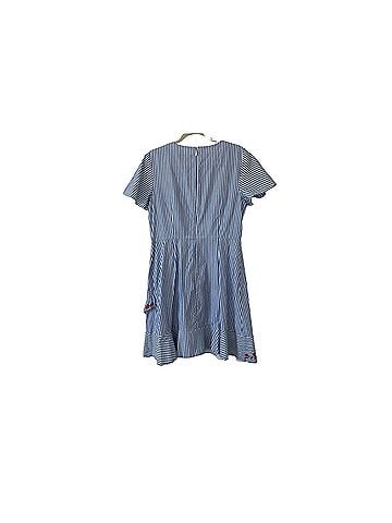 Draper James Casual Dress (view 2)