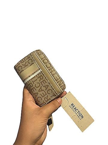 Kenneth Cole Card Holder  (view 1)