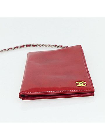 Chanel Vintage Cc Bifold Card Holder Patent Leather Red Patent_Leather Card Holders Accessory (view 2)
