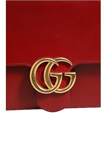 Gucci Marmont small shoulder bag in Rosso Ancora red Women's leather (view 2)