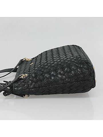 Bally Vintage Shoulder Bag Quilted Leather Black Leather Shoulder Bag Bag (view 2)