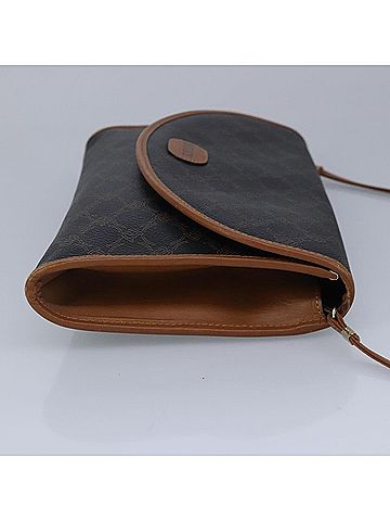 Bally Vintage Shoulder Bag Leather Black Leather Handbag (view 2)