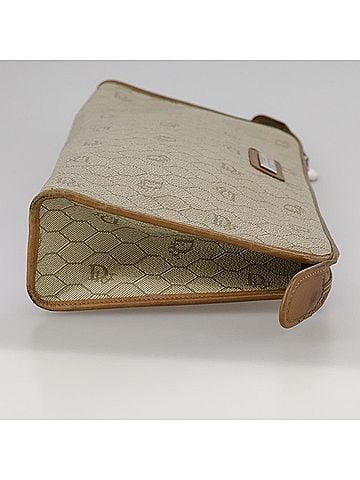 Dior Vintage Honeycomb Zip Pouch Canvas And Leather Beige Canvas Clutche & Pouche Bag (view 2)