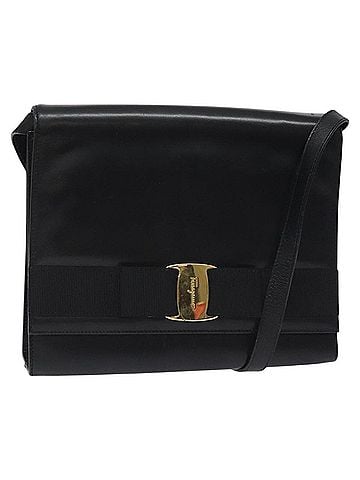 Salvatore Ferragamo Vara Shoulder Bag Leather Black Leather Shoulder Bag Bag (view 1)