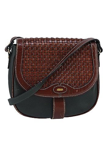 Bally Vintage Shoulder Bag Leather Green Leather Shoulder Bag Bag (view 1)