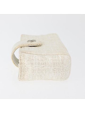 Chanel Vintage Clutch Tweed White Tweed Clutche & Pouche Bag (view 2)