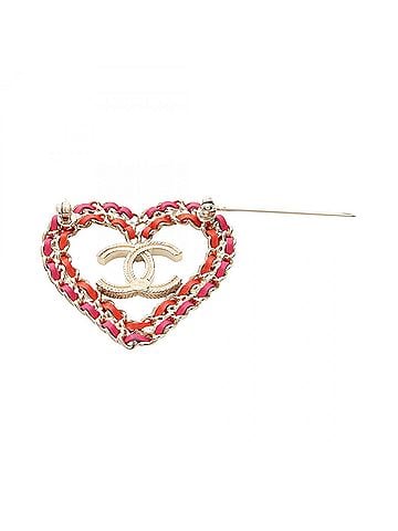 Chanel Chanel Coco Mark Heart Brooch Accessory, Gold Plated Leather, Women's, Gold, Pink, Red (view 2)