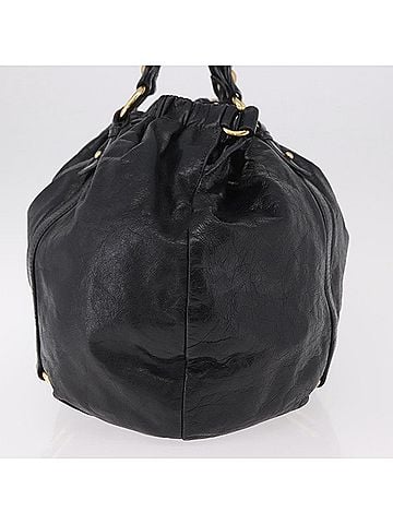 Miu Miu Shopping Tote Leather Multicolour Leather Handbag (view 2)