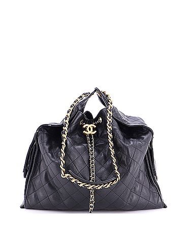 Chanel 25 Hobo Bag Quilted Caviar Medium (view 1)