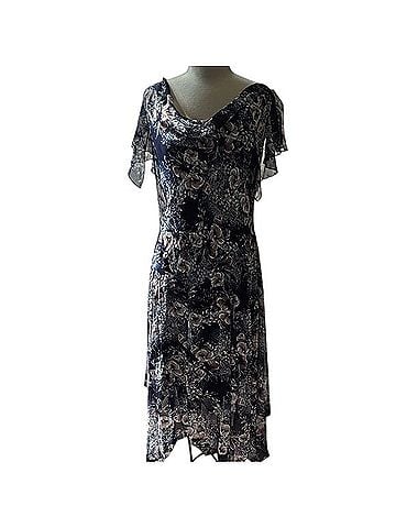 Signature by Robbie Bee Casual Dress (view 1)