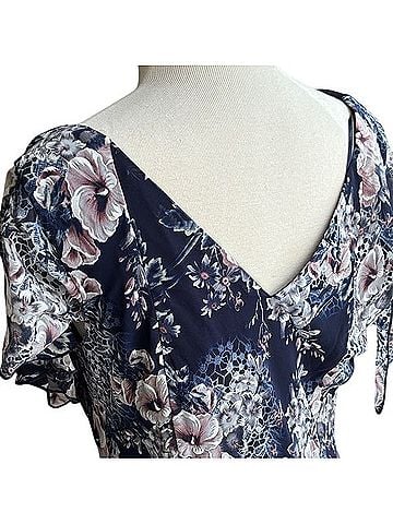 Signature by Robbie Bee Casual Dress (view 2)