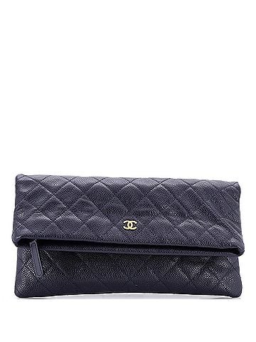 Chanel Beauty CC Clutch Quilted Caviar (view 1)