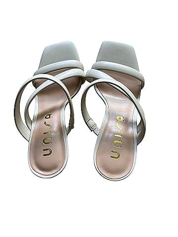 Unisa Heels (view 2)