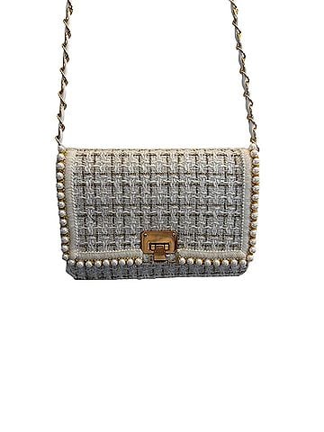 Amazon Essentials Crossbody Bag (view 2)