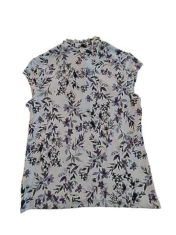 Karl Lagerfeld Paris Short Sleeve Blouse (view 2)