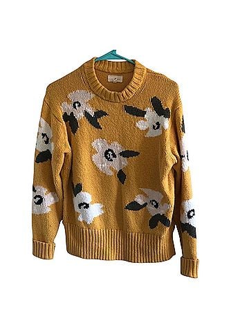 Lou & Grey Floral Yellow Knit Sweater Casual Sweaters (view 1)