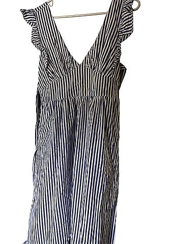 Skies Are Blue Casual Dress (view 2)