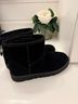 Ugg Black Ankle Boots Size 6 - photo 3