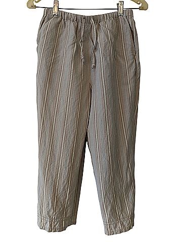 Preswick & Moore cropped  Casual Pants (view 1)