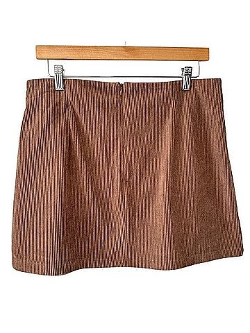 Halara Casual Skirt (view 2)