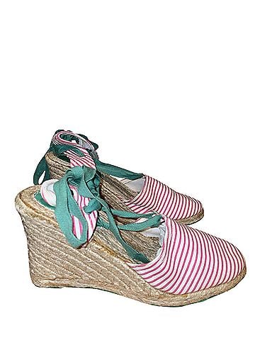 Gap Wedges (view 1)