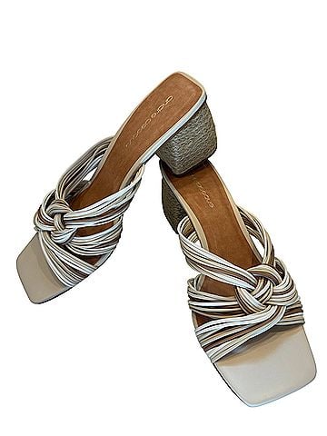 Andre Assous Kelsie Heels (view 1)