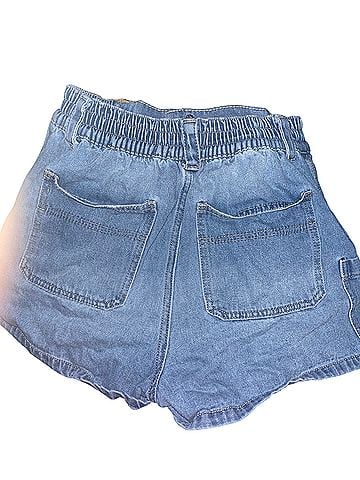 Vanilla Star Denim Shorts (view 2)