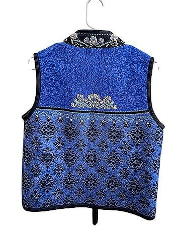 Icelandic Design Wool Sweater (view 2)