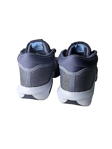Nike Nike LeBron Witness VIII Men’s Lace-Up Mesh Sneaker Ashen Slate  Sneakers (view 2)