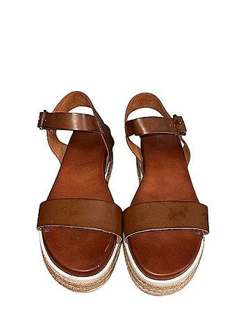 Mia Sandals (view 2)