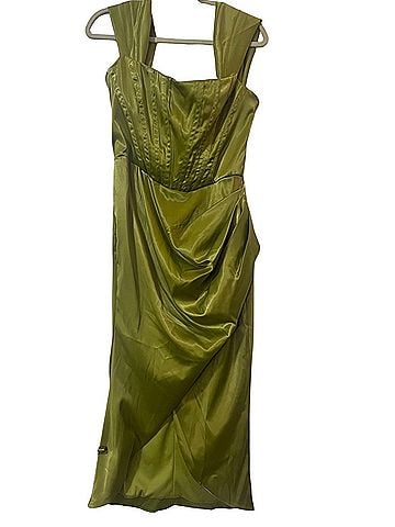 Akira Off-Shoulder Satin Corset Midi Dress Casual Dress (view 1)