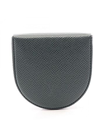 Louis Vuitton Louis Vuitton Portemonnaie Cuvette Taiga Epicea Wallet - Coin Purse, Leather, Taiga, Men's, Green, M30374 (view 1)
