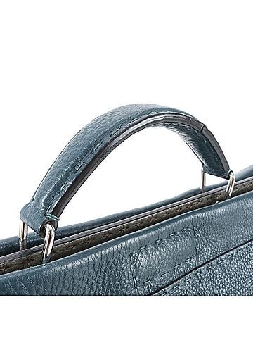 Fendi Excellent condition Fendi Selleria Peekaboo leather 2-way handbag/shoulder bag for men. (view 2)