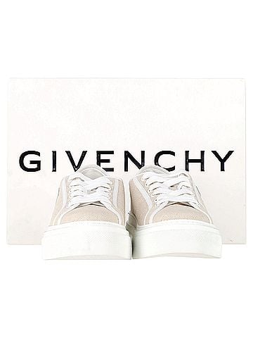 Givenchy Givenchy City Platform Sneakers in Beige Canvas (view 2)