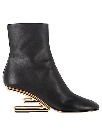 Fendi Fendi First Ankle Boots in Black Leather (view 1)