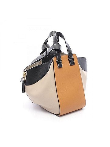 Loewe LOEWE HAMMOCK SMALL 2-Way Handbag, Leather, Women's, Beige, Brown, Black, A538S35X51 (view 2)