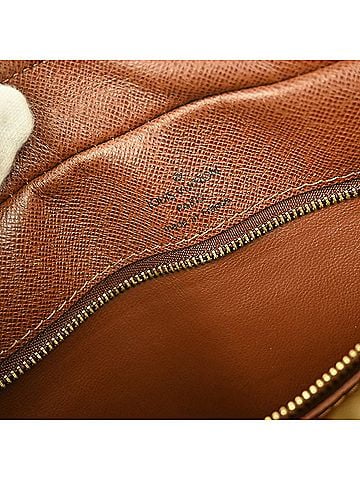 Louis Vuitton Nil Messenger Bag Monogram Canvas Brown Canvas Crossbody Bag Bag (view 2)