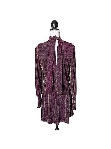Black Halo Gavin Casual Dress (view 2)