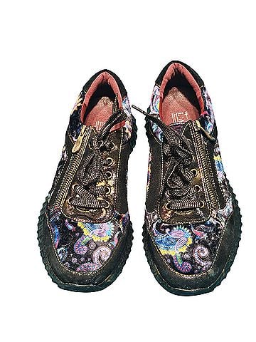L'Artiste Sneakers (view 2)