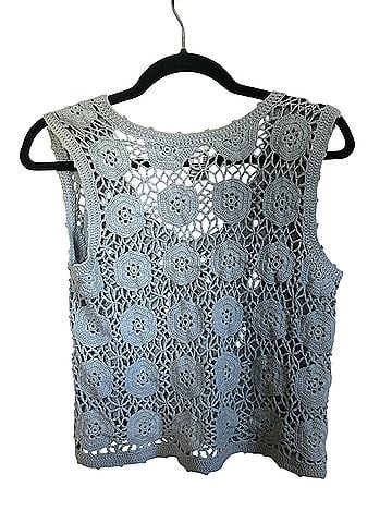 JM Studio Sleeveless Top (view 2)